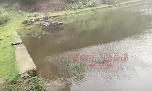 ஈளாடா தடுப்பணையின் நீர்மட்டம் குறைந்தது