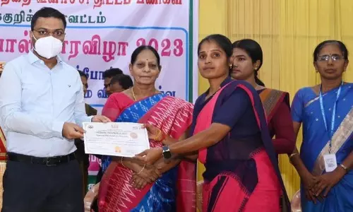 பெண் குழந்தைகள் பிறப்பு விகிதம் குறைவு