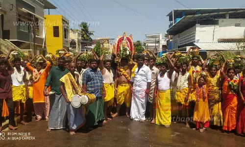 மகாகாளியம்மன் கோவிலில் பால்குட திருவிழா