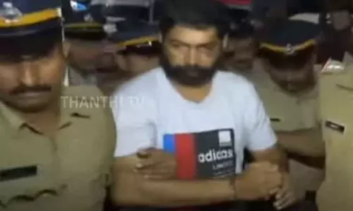 கேரள டாக்டர் கொலை வழக்கு: கைதான ஆசிரியர் சந்தீப் பணிநீக்கம் - மாநில கல்வித்துறை உத்தரவு