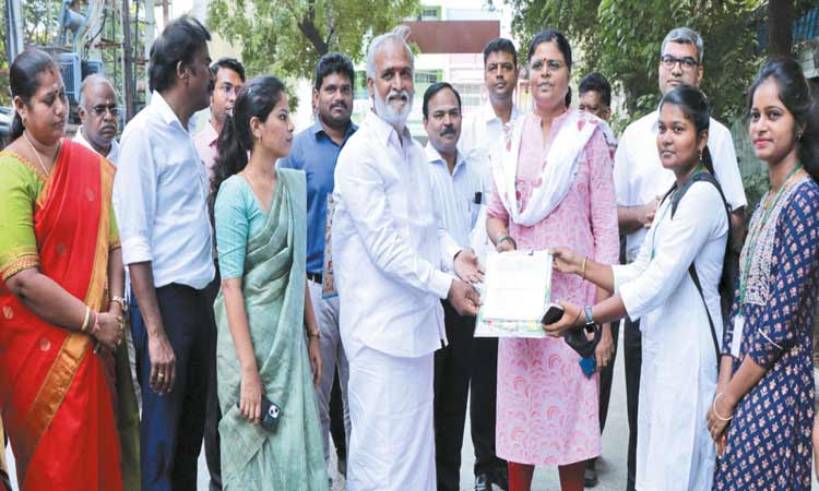 மக்களின் தேவையை அறிந்து திட்டங்கள் வடசென்னை வளர்ச்சி திட்டத்தில் மக்களின் சமூக, பொருளாதாரம் குறித்த கணக்கெடுப்பு