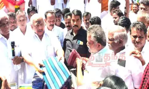 திருப்புவனம் ஒன்றிய தி.மு.க. சார்பில் நலத்திட்ட உதவிகள்