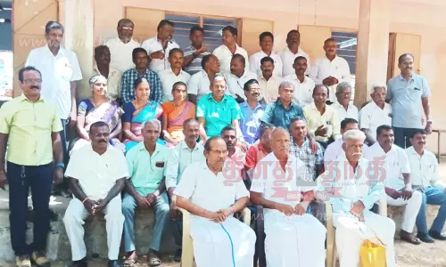 வெள்ளாளப்பட்டி அரசு பள்ளியில் படித்தமுன்னாள் மாணவர்கள் சந்திப்பு நிகழ்ச்சி