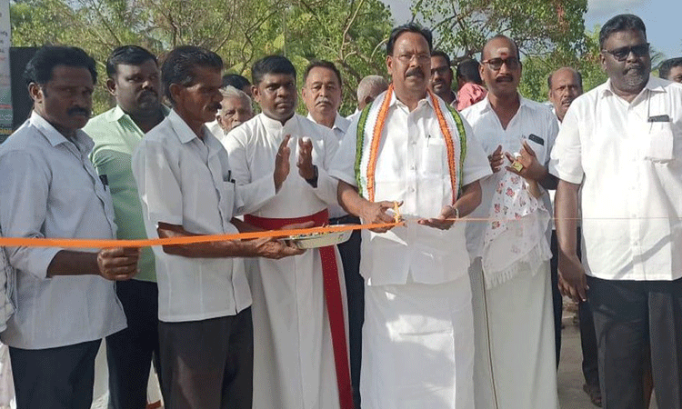 நாங்குநேரி தொகுதியில் ரூ.23 லட்சத்தில் புதிய சாலைகள் திறப்பு