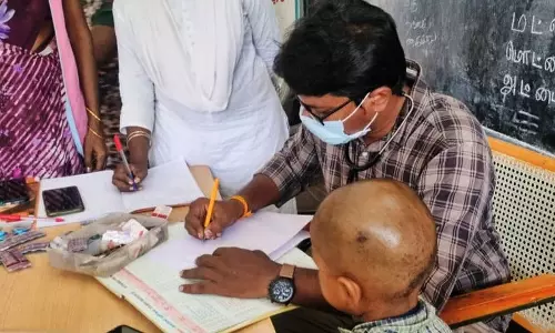 காய்ச்சல், சளி தொல்லையால் 20 மாணவர்கள் பாதிப்பு