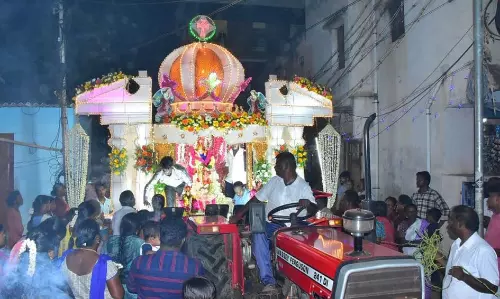 புனித செபஸ்தியார் ஆலய தேர் பவனி