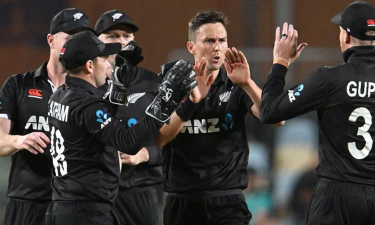 இங்கிலாந்துக்கு எதிரான ஒருநாள் தொடர்; நியூசிலாந்து அணி அறிவிப்பு...!