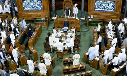 எம்.பி.க்கள் மவுன அஞ்சலி எம்.பி.க்கள் மவுன அஞ்சலி