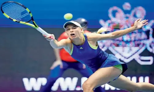 கனடா ஓபன் டென்னிஸ்; கரோலின் வோஸ்னியாக்கி வெற்றி கனடா ஓபன் டென்னிஸ்; கரோலின் வோஸ்னியாக்கி வெற்றி