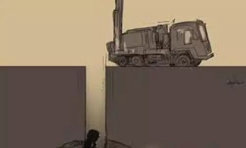 பர்பானி அருகே ஆழ்துளை கிணற்றில் தவறி விழுந்த சிறுவன்;  மீட்பு பணி தீவிரம்