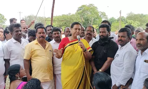 என்எல்சி நிர்வாகம் வேண்டாம் என தெரிவிக்கவில்லை: விவசாயிகளுக்கும், தொழிலாளர்களுக்கும் உகந்த நிறுவனமாக செயல்பட வேண்டும் நெய்வேலியில் பிரேமலதா விஜயகாந்த் பேட்டி