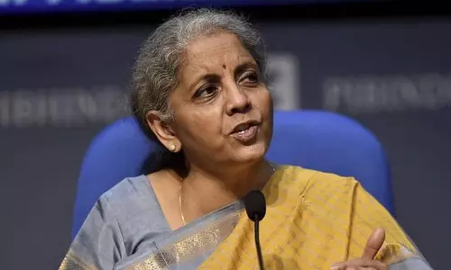 தக்காளி விலை உயர்வை கட்டுப்படுத்த அரசு நடவடிக்கை எடுத்து வருகிறது-மத்திய நிதி மந்திரி நிர்மலா சீதாராமன் தகவல்