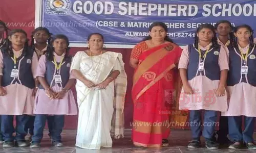 எறிபந்து போட்டியில் மாணவர்கள் சாதனை