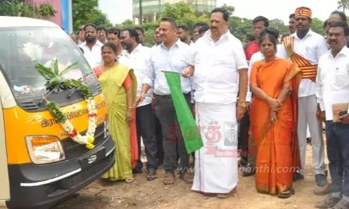 ரூ.78 லட்சத்தில் பேட்டரி வாகனம், அரவை எந்திரம்-அமைச்சர் ஆர்.காந்தி தொடங்கிவைத்தார்