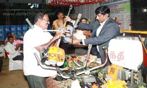 சிறு விவசாயிகளுக்கு நவீன எந்திரங்கள்