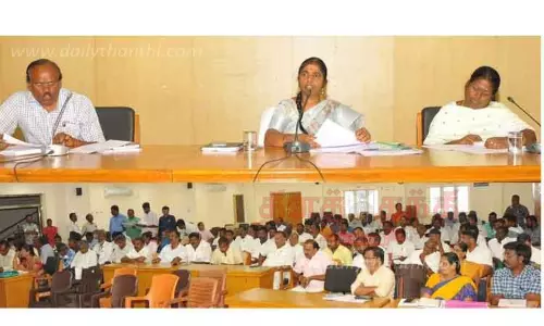 பணிகளை குறித்த காலத்துக்குள் முடிக்காத ஒப்பந்ததாரர்களுக்கு அபராதம்