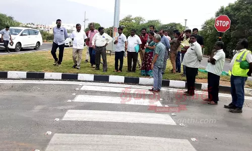 சாலை விரிவாக்க பணிகளைதலைமை பொறியாளர் நேரில் ஆய்வு