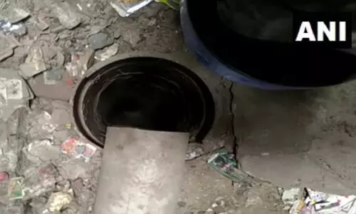 பஞ்சாபில் 70 அடி ஆழமுள்ள ஆழ்துளை கிணற்றில் சிக்கிய தொழிலாளி - மீட்கும் பணிகள் தீவிரம்