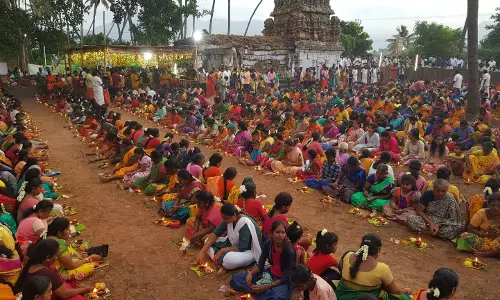 கூடலூர் ஈஸ்வரன் கோவிலில் விளக்கு பூஜை