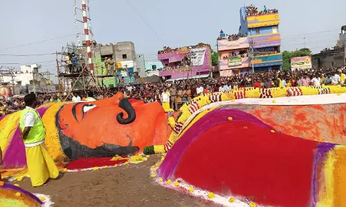 திரவுபதி அம்மன் கோவிலில் துரியோதனன் படுகளம்