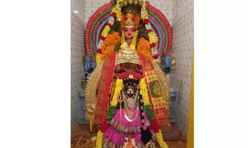 முத்துமாரியம்மன் கோவிலில் கூழ்வார்க்கும் விழா