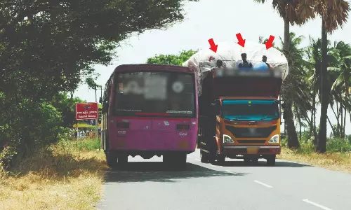 அதிக பாரம் ஆபத்தான பயணம்