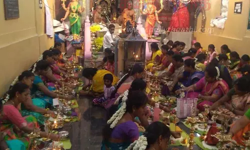 வீரமகா காளியம்மன் கோவிலில் 108 திருவிளக்கு பூஜை