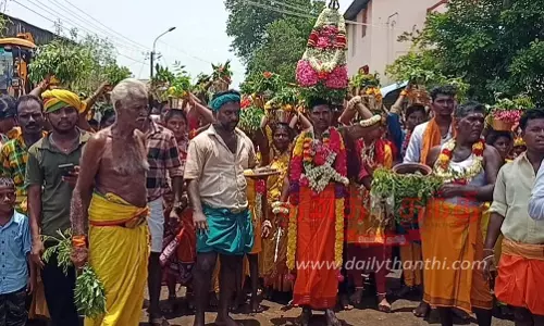 செல்வமுத்து மாரியம்மன் கோவிலில் பால்குட விழா செல்வமுத்து மாரியம்மன் கோவிலில் பால்குட விழா