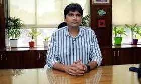 கல்வா மாநகராட்சி ஆஸ்பத்திரியில் படுக்கை எண்ணிக்கை 2 மடங்காக அதிகரிக்கப்படும்; தானே மாநகராட்சி கமிஷனர் தகவல் கல்வா மாநகராட்சி ஆஸ்பத்திரியில் படுக்கை எண்ணிக்கை 2 மடங்காக அதிகரிக்கப்படும்; தானே மாநகராட்சி கமிஷனர் தகவல்