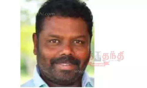 மோட்டார் சைக்கிளில் இருந்து தவறி விழுந்து ஆசிரியர் பலி மோட்டார் சைக்கிளில் இருந்து தவறி விழுந்து ஆசிரியர் பலி