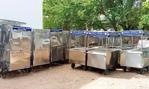 பயன்பாட்டுக்கு வராமல் உள்ள15 புதிய தள்ளுவண்டிகள்