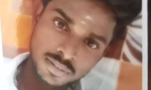 காதலி திருமணம் செய்ய மறுத்ததால் வாலிபர் தூக்குப்போட்டு தற்கொலை