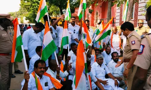 பா.ஜ.க.வினர் திடீர் மறியல்; 44 பேர் கைது