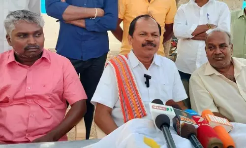 விநாயகர் சிலை அமைப்பாளர்களை அழைத்து தமிழக அரசு பேச்சுவார்த்தை நடத்த வேண்டும்