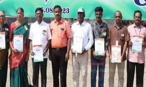 சுதந்திர தின விழாவில்பல்வேறு துறைகளில் சிறந்து விளங்கிய 365 பேருக்கு பாராட்டு சான்றிதழ்