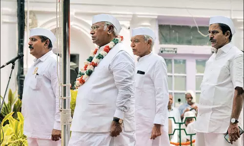 பிரதமரின் சுதந்திர தின உரை: பொய்கள், வெற்று வாக்குறுதிகள் நிறைந்த தேர்தல் பேச்சு - காங்கிரஸ் விமர்சனம் பிரதமரின் சுதந்திர தின உரை: பொய்கள், வெற்று வாக்குறுதிகள் நிறைந்த தேர்தல் பேச்சு - காங்கிரஸ் விமர்சனம்