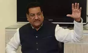 சரத்பவார்- அஜித்பவார் ரகசிய சந்திப்புக்கு எதிர்ப்பு; பா.ஜனதாவுடன் கூட்டணி சேர விரும்புபவர்கள் செல்லலாம் - காங்கிரஸ் தலைவர் அதிரடி அறிவிப்பு சரத்பவார்- அஜித்பவார் ரகசிய சந்திப்புக்கு எதிர்ப்பு; பா.ஜனதாவுடன் கூட்டணி சேர விரும்புபவர்கள் செல்லலாம் - காங்கிரஸ் தலைவர் அதிரடி அறிவிப்பு