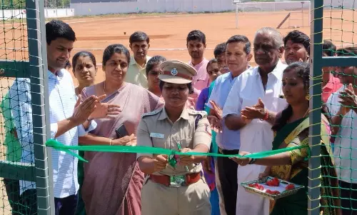 புதிய விளையாட்டு மையம்