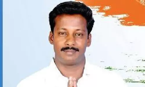 ரூ.3¼ லட்சம் லஞ்சம் வாங்கிய ஊராட்சி தலைவர் கைது