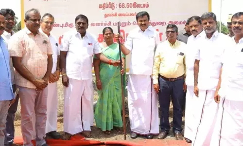 ரூ.5 கோடி மதிப்பில் வளர்ச்சி திட்ட பணிகள்
