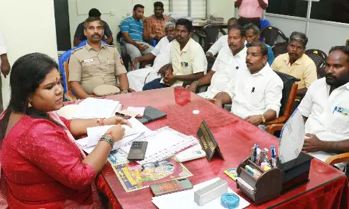 மேல்பாதி திரவுபதியம்மன் கோவிலில் ஒரு தரப்பினர் சாமி தரிசனம் செய்ய நடவடிக்கை