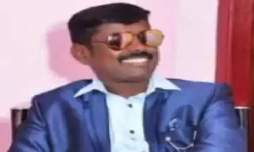 மனைவிக்கு ஸ்கூட்டர் ஓட்டபயிற்சி அளித்த பெயிண்டர் சாவு