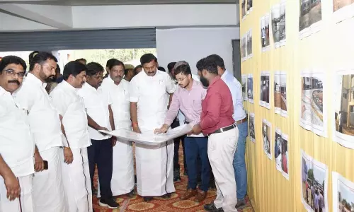 ரூ.389½ கோடி திட்டப்பணிகளை அமைச்சர் ஆய்வு