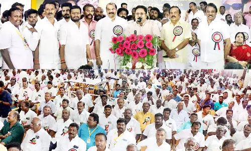 ஜெயலலிதாவின் உண்மையான தொண்டர்கள் ஓரணியில் இணைவார்கள்-டி.டி.வி. தினகரன் பேட்டி