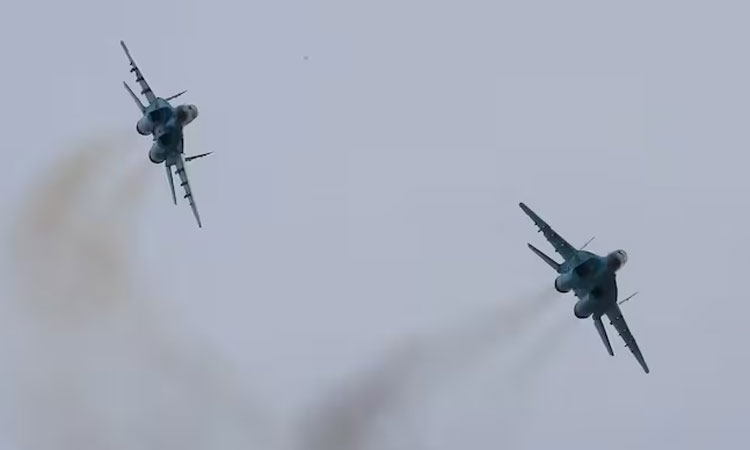 அத்துமீறிய அமெரிக்க கண்காணிப்பு விமானத்தை விரட்டி அடித்ததாக வடகொரியா ராணுவம் தகவல்