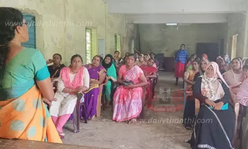 மகளிர் உரிமைகள் குறித்த விழிப்புணர்வு முகாம்