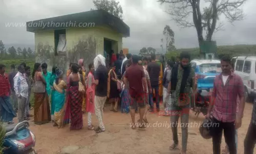 சுற்றுலா பயணிகள் வருகை அதிகரிப்பு சுற்றுலா பயணிகள் வருகை அதிகரிப்பு