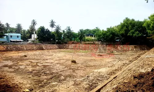 குளங்கள் மேம்பாட்டு பணிகளுடன் படித்துறை அமைத்து தர வேண்டும்