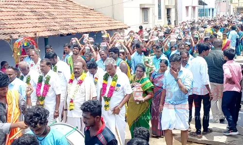 லளிகம் கிராமத்தில்காவடி பாலமுருகன் கோவில் திருவிழா