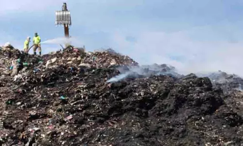 மாநகராட்சி குப்பை கிடங்கில் மீண்டும் தீ